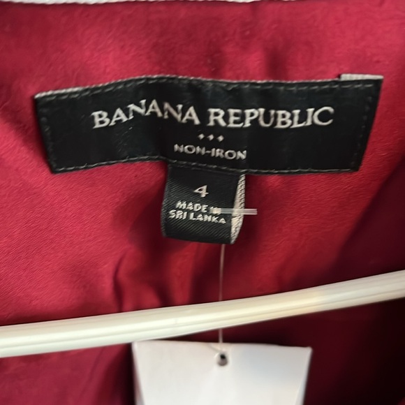 NEW Banana Republic Long Sleeve Non-Iron Button Up Dress Shirt Women’s Size 4 - Picture 2 of 5
